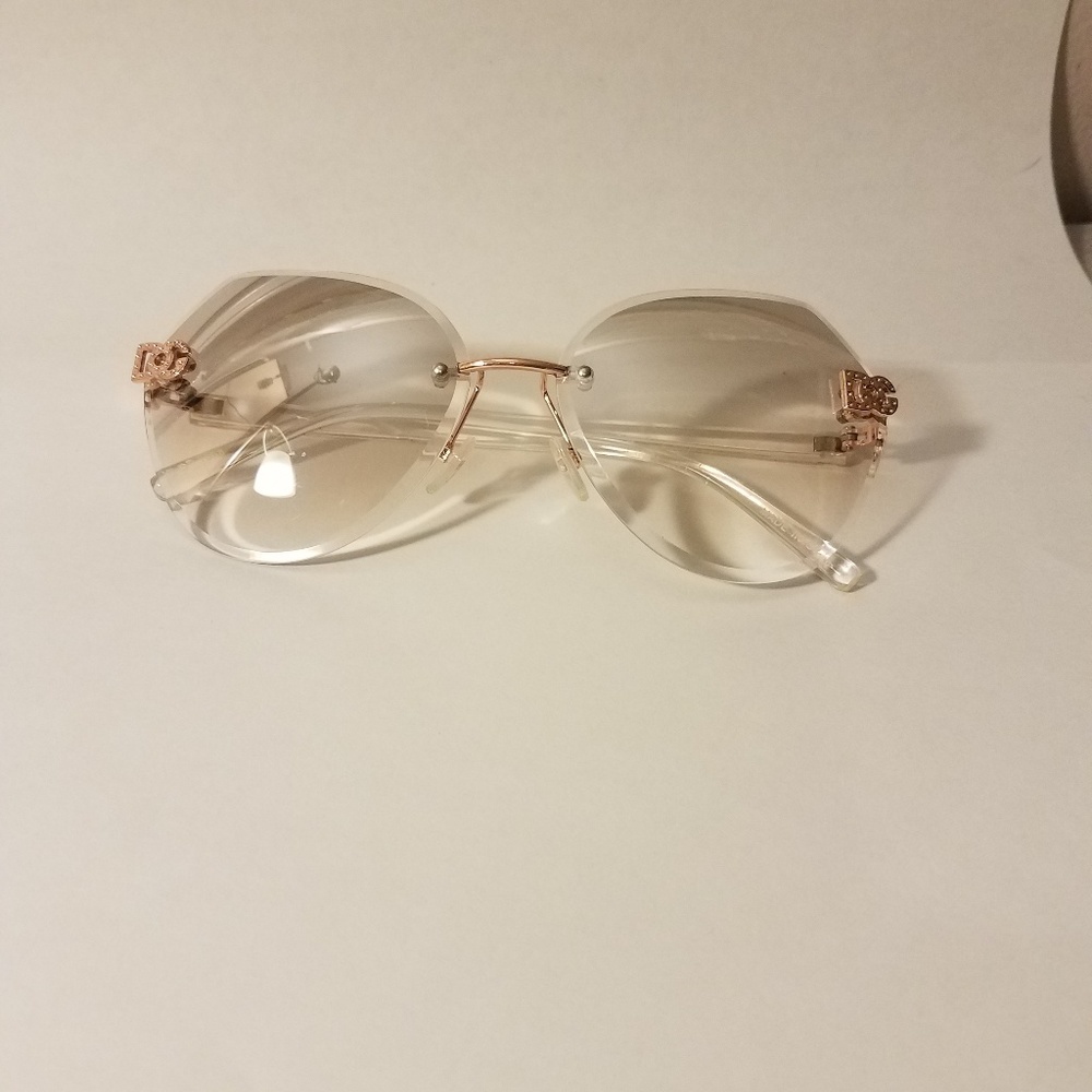 Sunglasses plastic